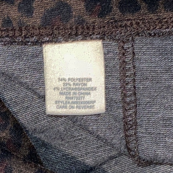 Mudd FLXPonte Hi-rise Leggings Animal Print Front Zippered Pocket Size XL - Picture 4 of 7